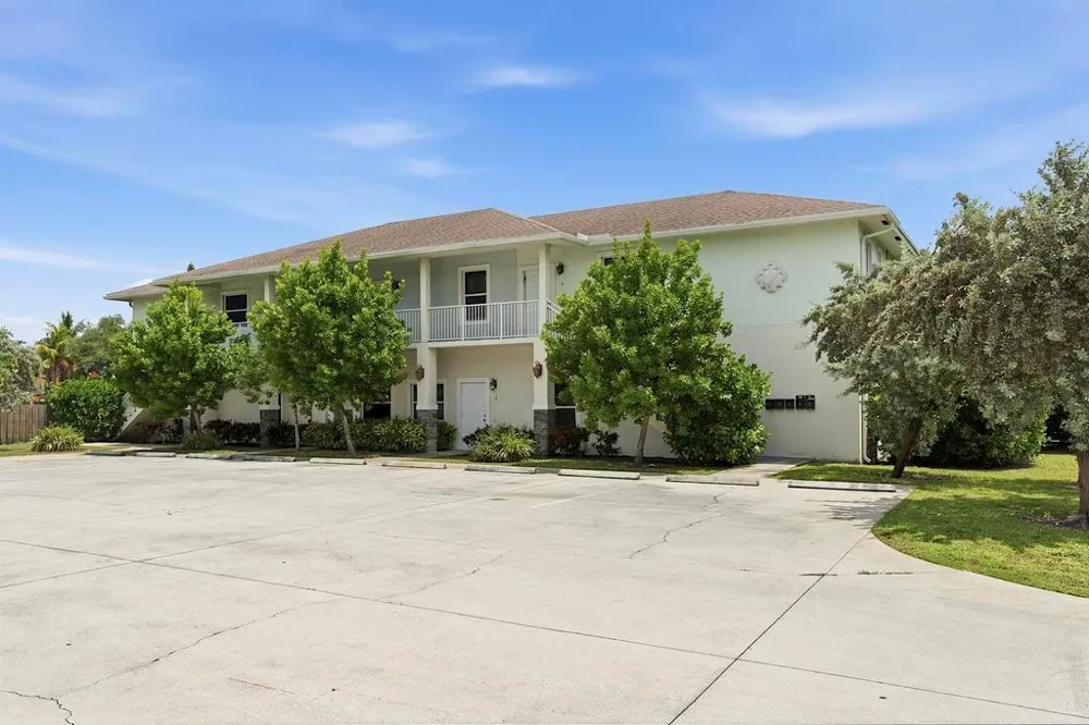 105 2nd Street #2 Lake Park, FL 33403