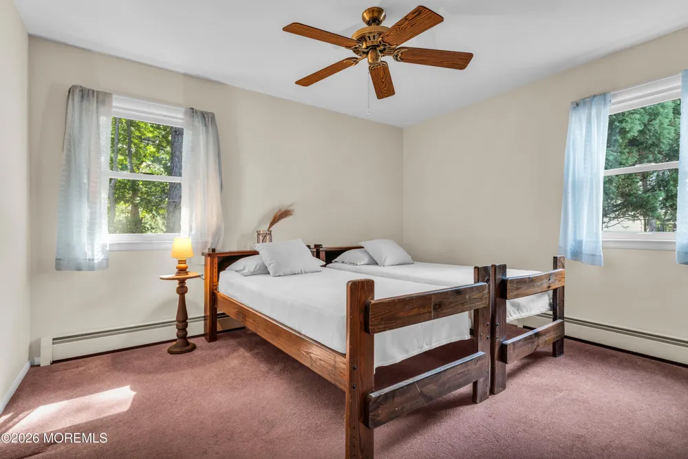21 Burlington Court Toms River, NJ 08757