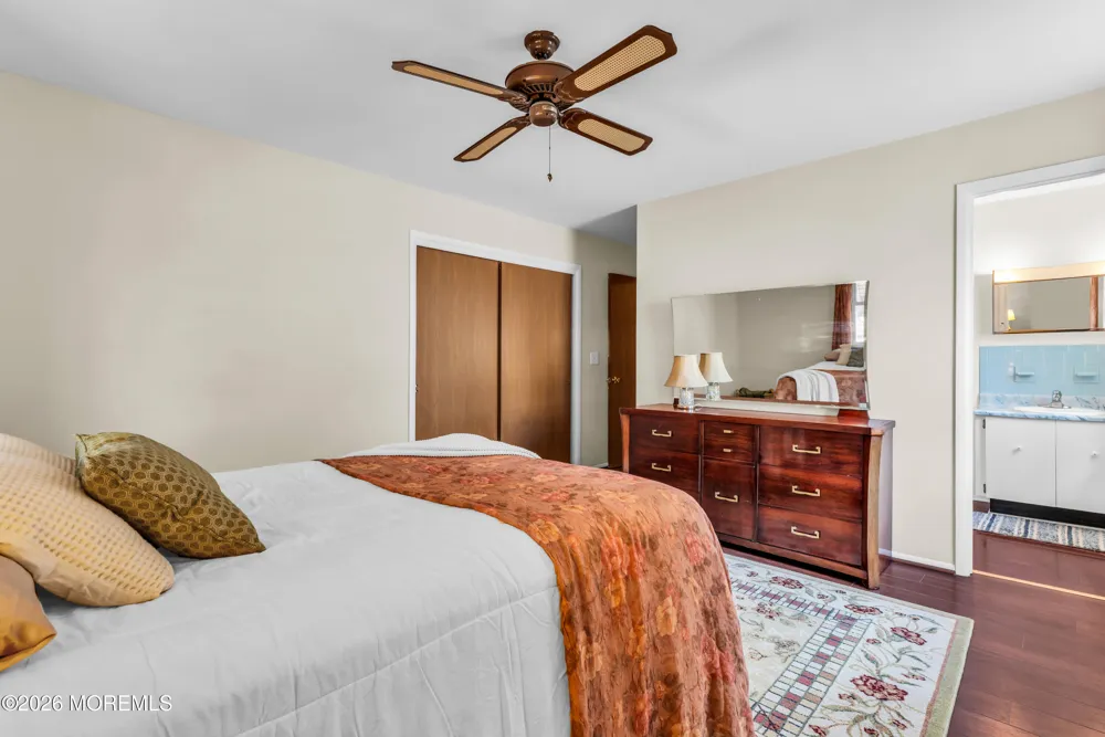 21 Burlington Court Toms River, NJ 08757