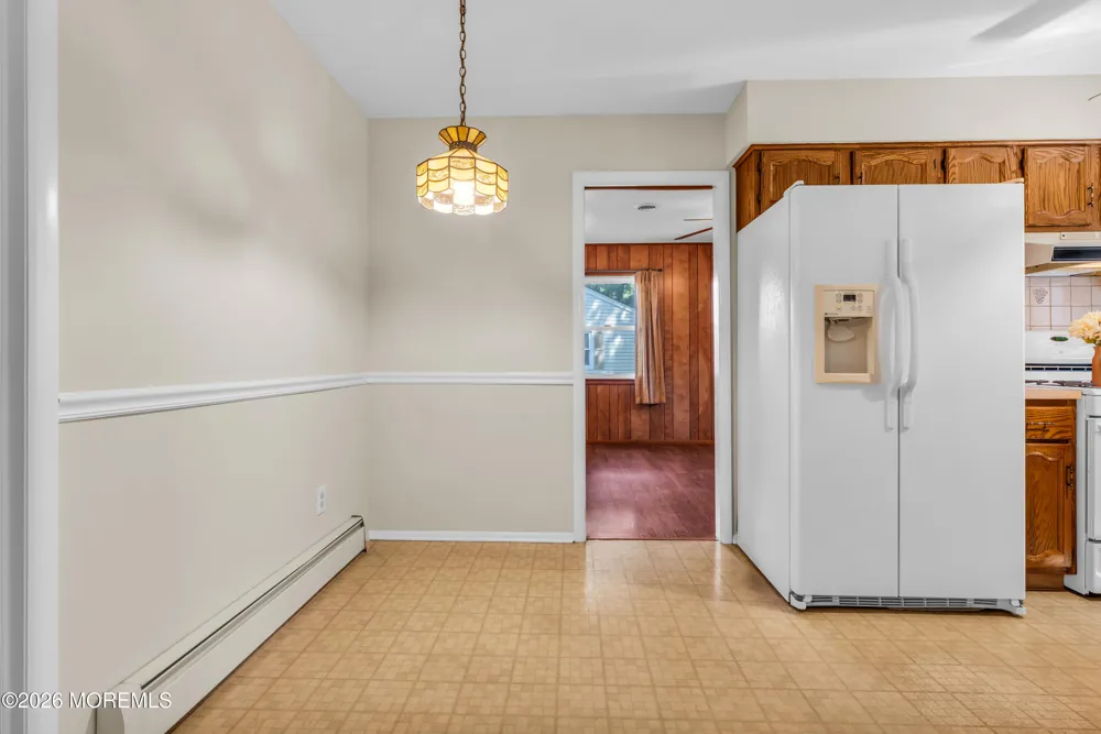 21 Burlington Court Toms River, NJ 08757