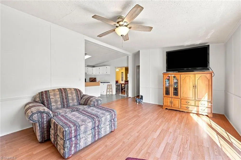 212 Teal Drive Reidsville, NC 27320