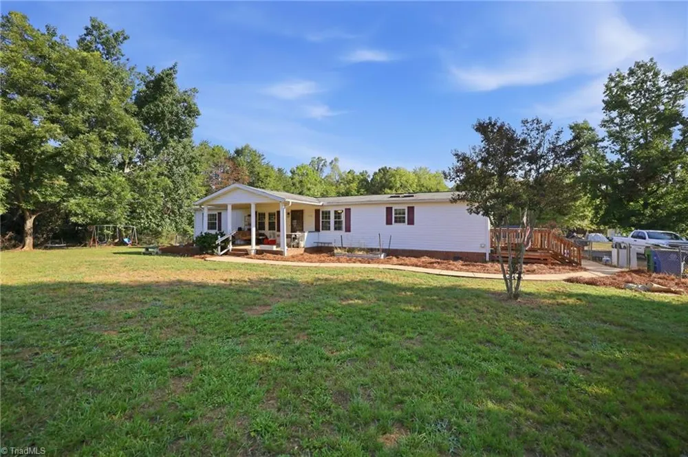 212 Teal Drive Reidsville, NC 27320