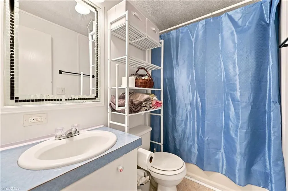 212 Teal Drive Reidsville, NC 27320
