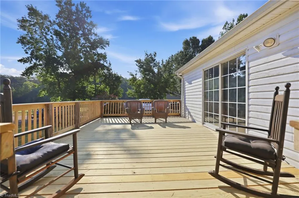 212 Teal Drive Reidsville, NC 27320