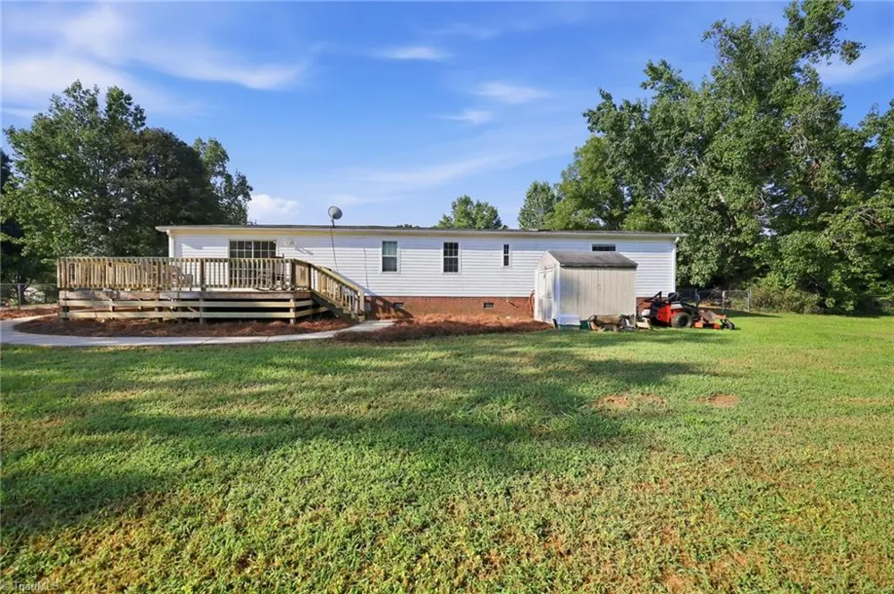 212 Teal Drive Reidsville, NC 27320