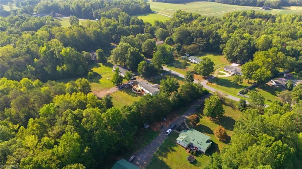 212 Teal Drive Reidsville, NC 27320