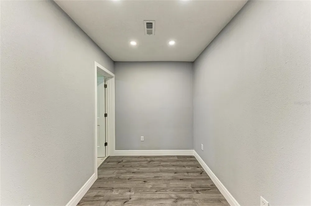 2401 10TH STREET W Palmetto, FL 34221