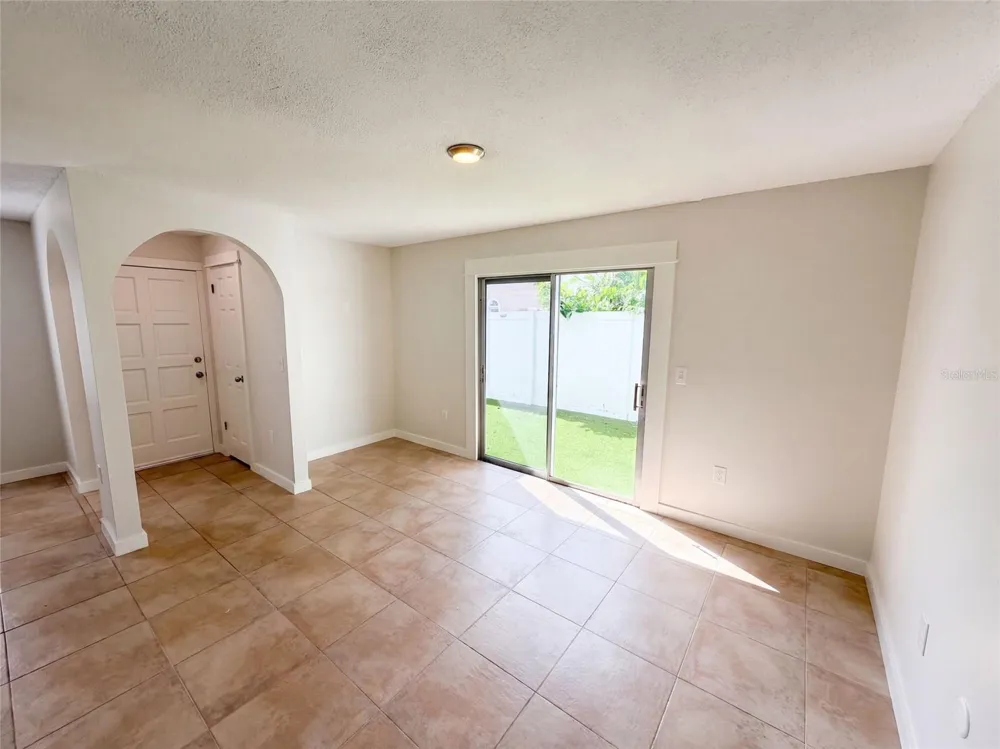 411 DORCHESTER SQUARE Lake Mary, FL 32746