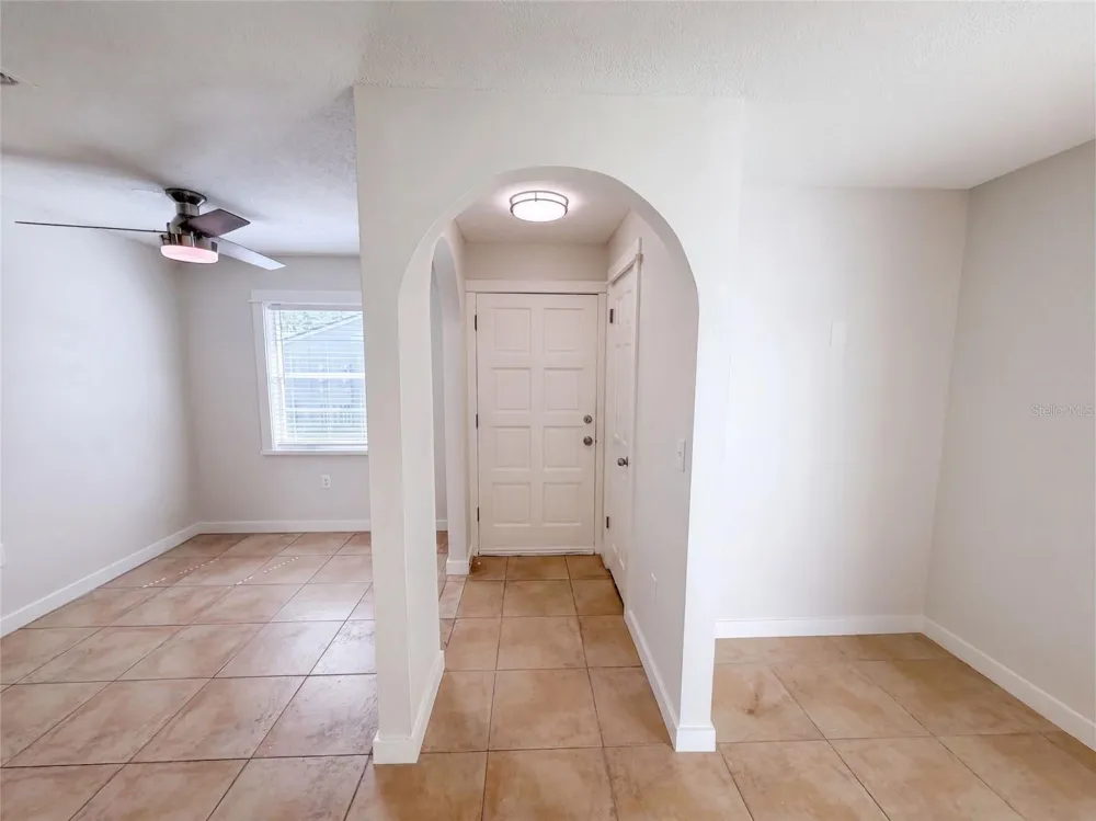 411 DORCHESTER SQUARE Lake Mary, FL 32746