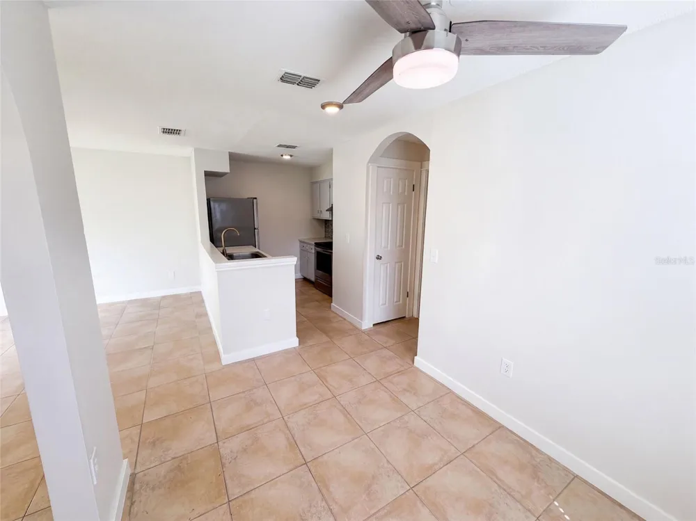 411 DORCHESTER SQUARE Lake Mary, FL 32746