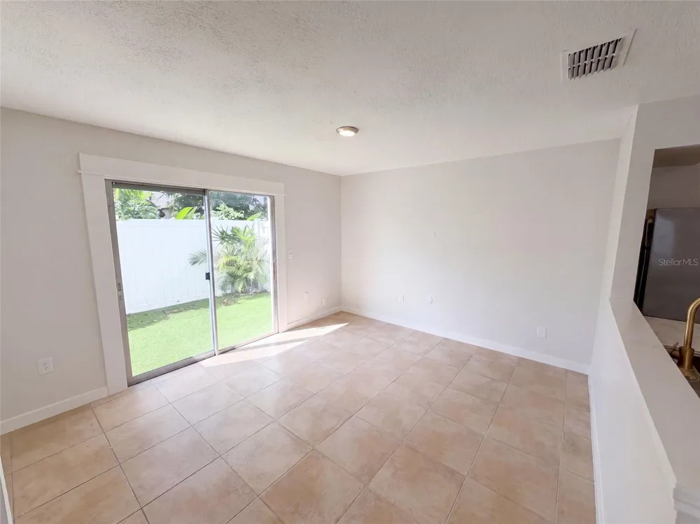 411 DORCHESTER SQUARE Lake Mary, FL 32746