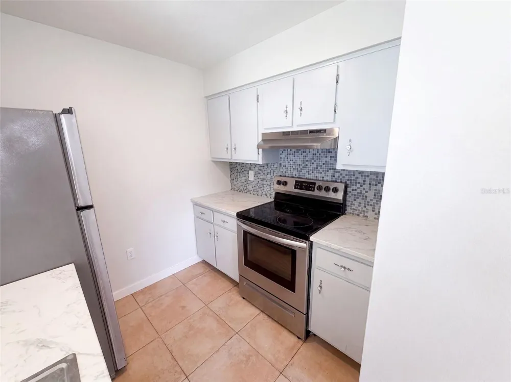 411 DORCHESTER SQUARE Lake Mary, FL 32746