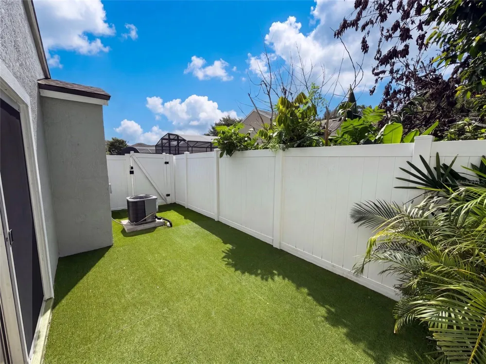 411 DORCHESTER SQUARE Lake Mary, FL 32746