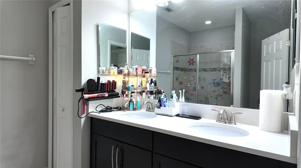 7850 52ND TERRACE E Bradenton, FL 34203