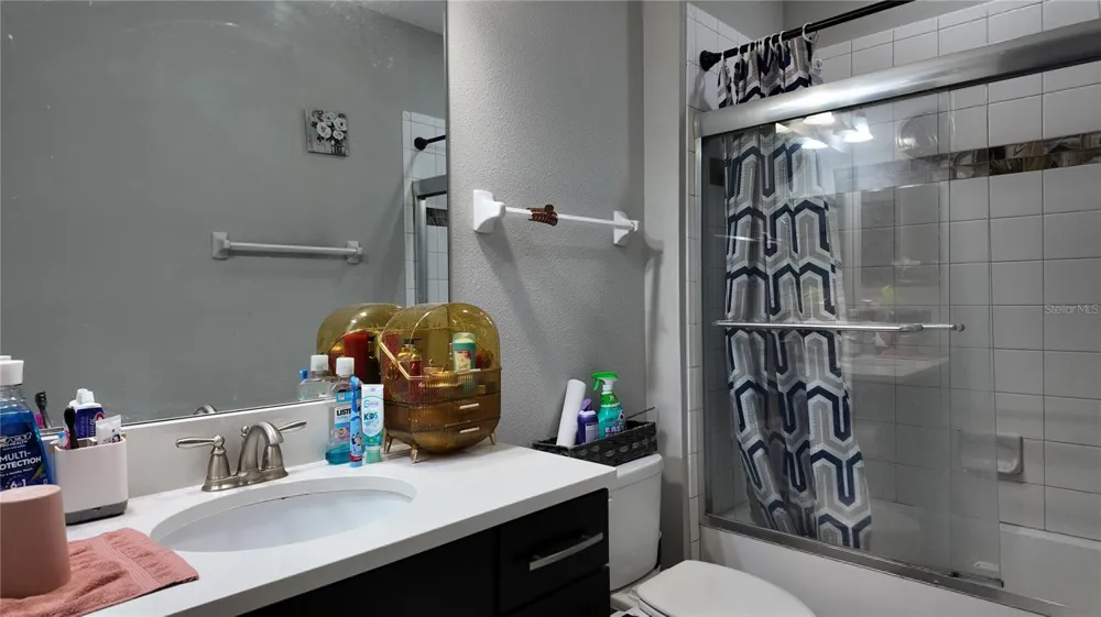 7850 52ND TERRACE E Bradenton, FL 34203
