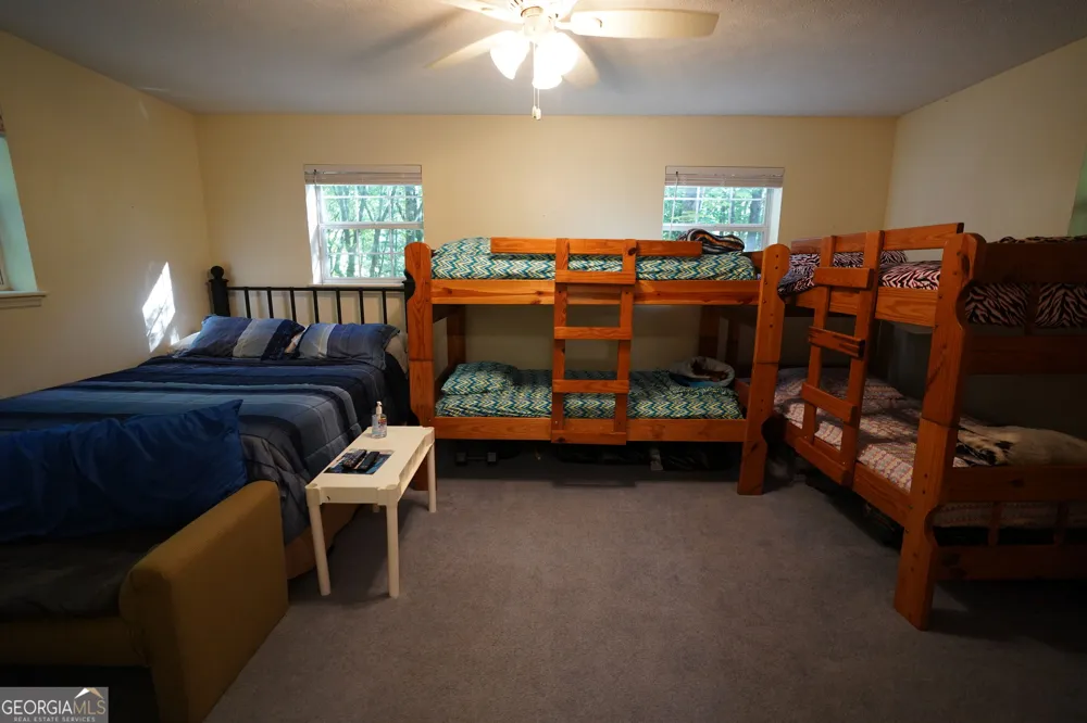 732 Honeysuckle DR Blairsville, GA 30512
