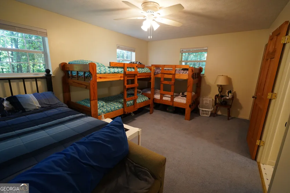 732 Honeysuckle DR Blairsville, GA 30512