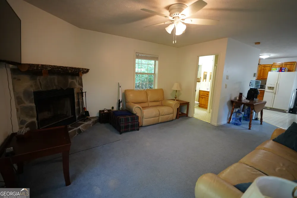 732 Honeysuckle DR Blairsville, GA 30512