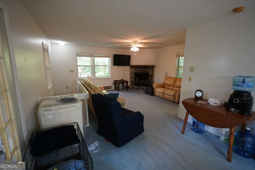 732 Honeysuckle DR Blairsville, GA 30512