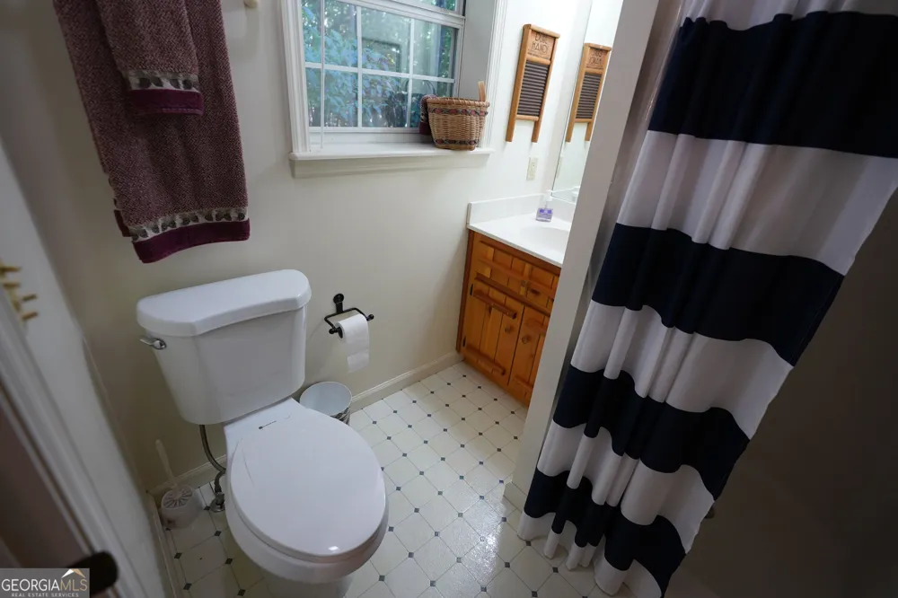 732 Honeysuckle DR Blairsville, GA 30512