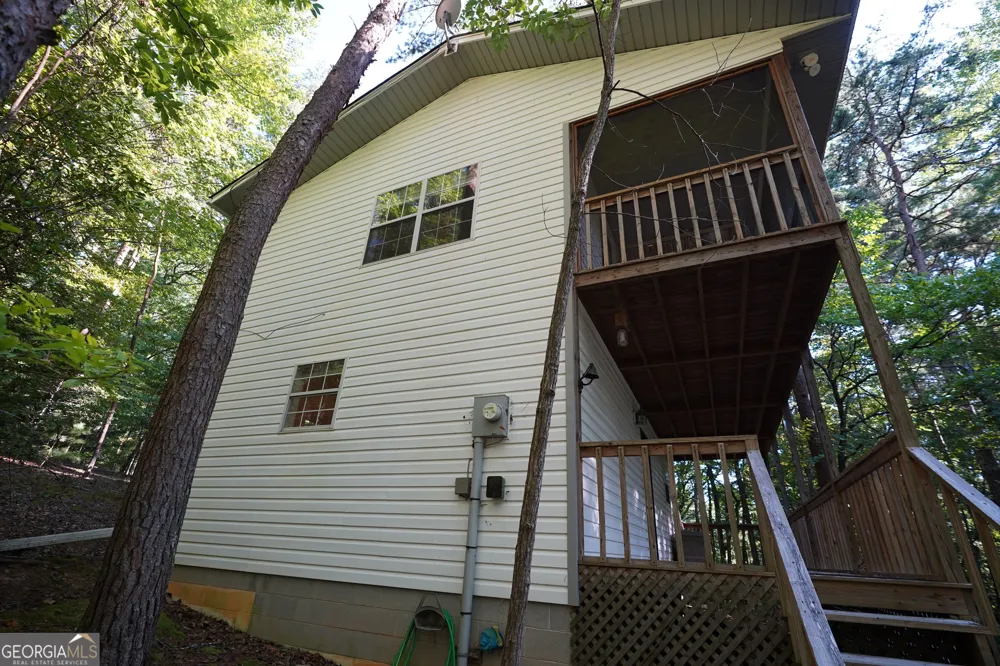 732 Honeysuckle DR Blairsville, GA 30512