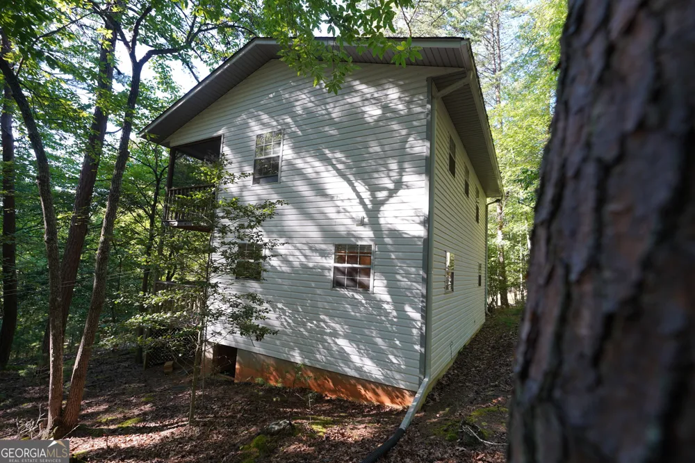 732 Honeysuckle DR Blairsville, GA 30512