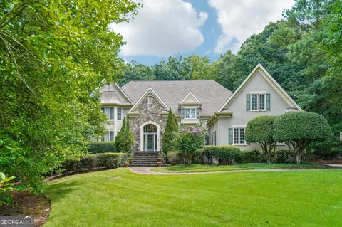 219 Saint Andrews CT