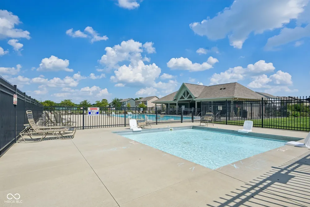 16240 Burnt Rock Lane Fortville, IN 46040