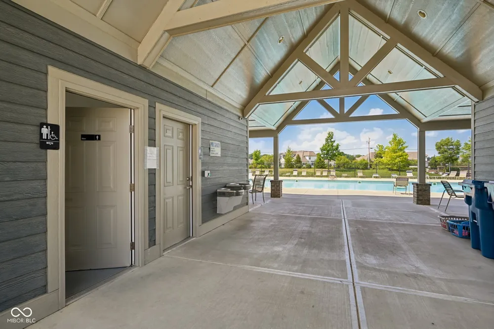 16240 Burnt Rock Lane Fortville, IN 46040