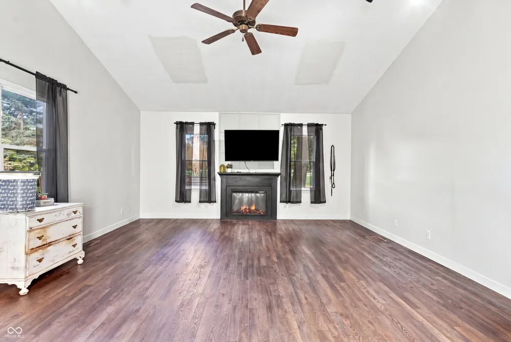 102 W Ulen Drive Lebanon, IN 46052