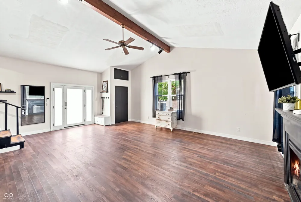 102 W Ulen Drive Lebanon, IN 46052