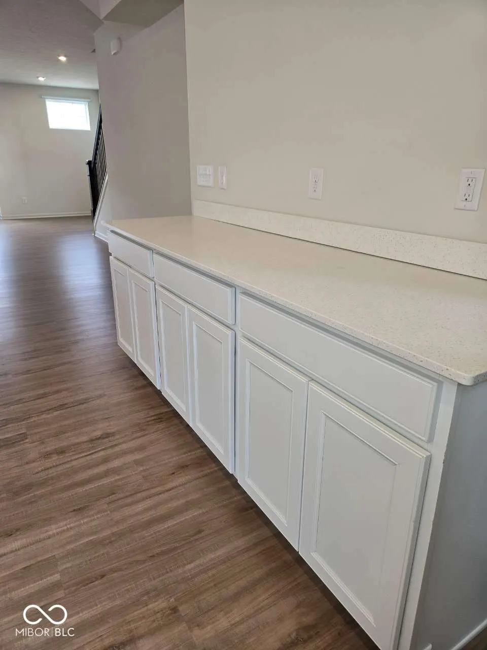 3271 Morab Drive Zionsville, IN 46077