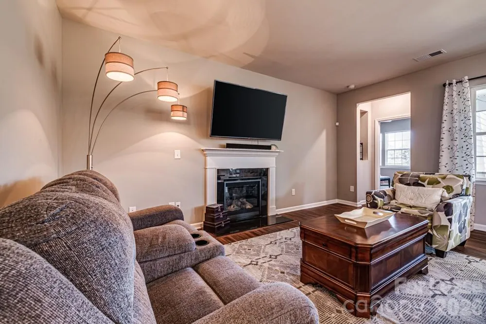 10109 Wesleyan Hall Drive Charlotte, NC 28273