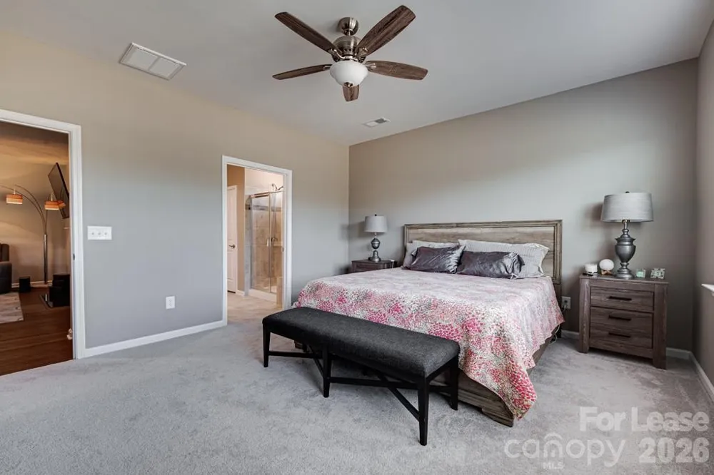 10109 Wesleyan Hall Drive Charlotte, NC 28273