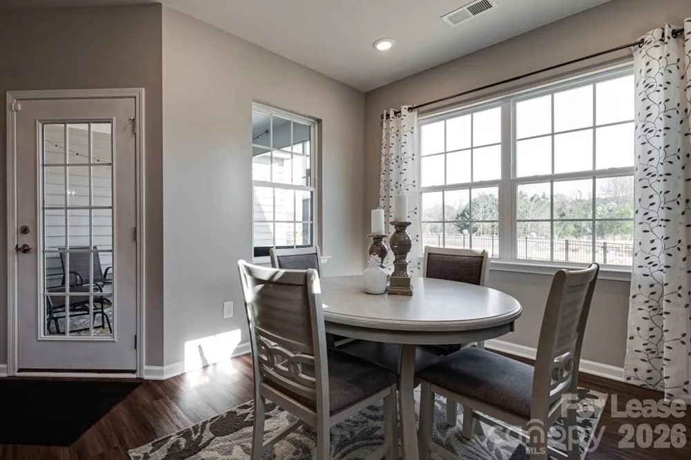 10109 Wesleyan Hall Drive Charlotte, NC 28273