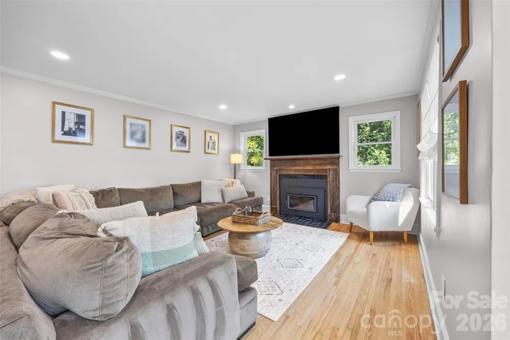 4310 Craig Avenue Charlotte, NC 28211