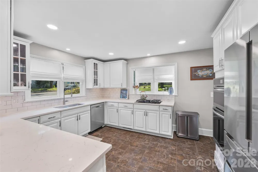 4310 Craig Avenue Charlotte, NC 28211