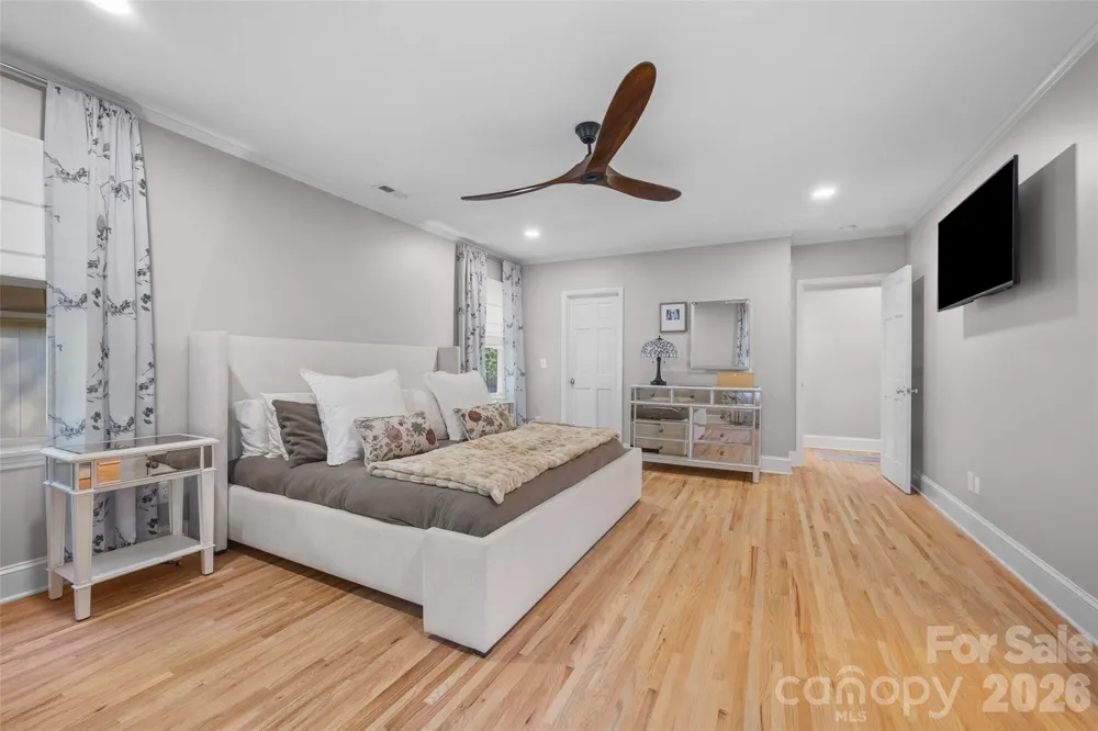 4310 Craig Avenue Charlotte, NC 28211