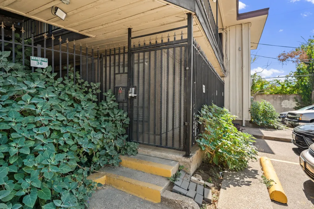 5001 Bowser Avenue #115 Dallas, TX 75209