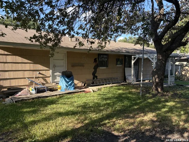 310 NORTHVALLEY DR San Antonio, TX 78216