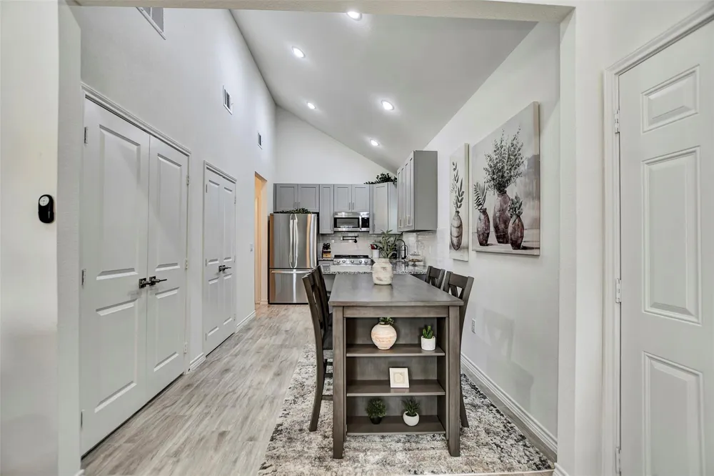 16942 Balmoral Montgomery, TX 77316