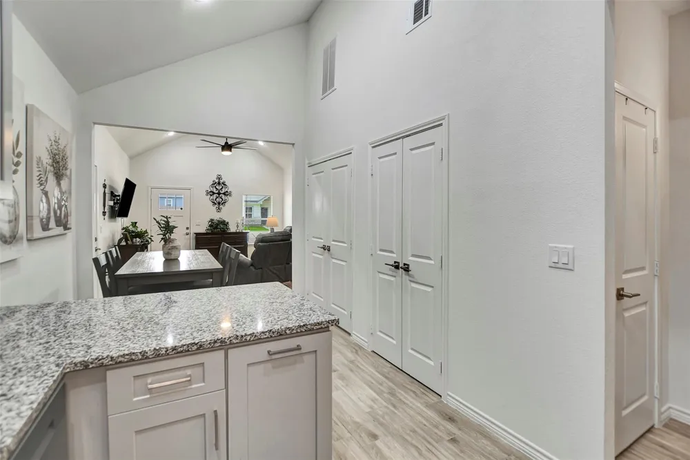 16942 Balmoral Montgomery, TX 77316