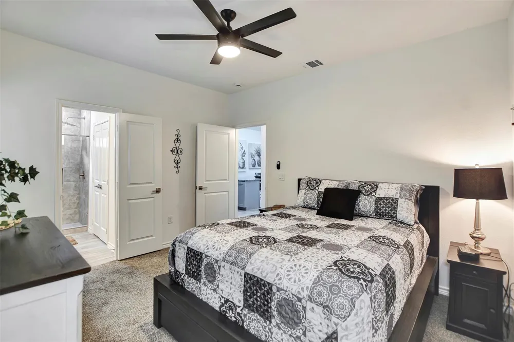 16942 Balmoral Montgomery, TX 77316