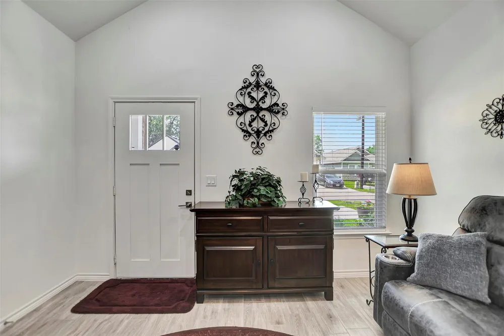 16942 Balmoral Montgomery, TX 77316