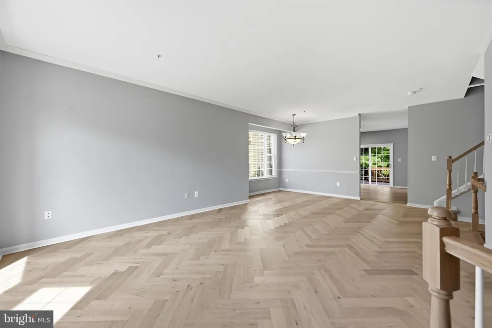 111 LONGPOINT WAY Gaithersburg, MD 20878