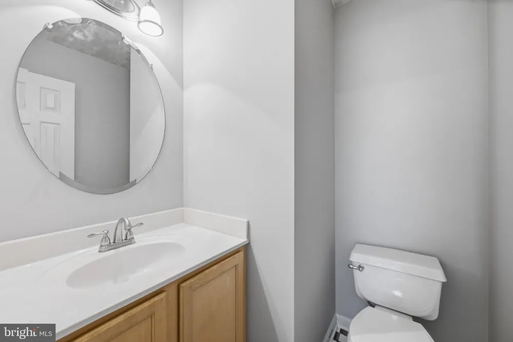111 LONGPOINT WAY Gaithersburg, MD 20878