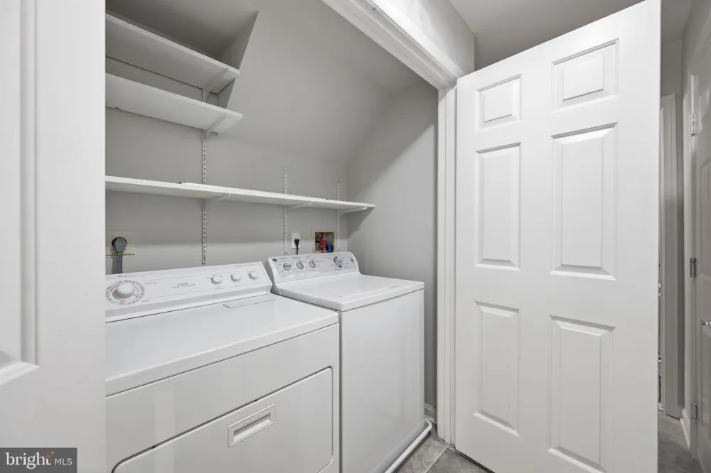 111 LONGPOINT WAY Gaithersburg, MD 20878