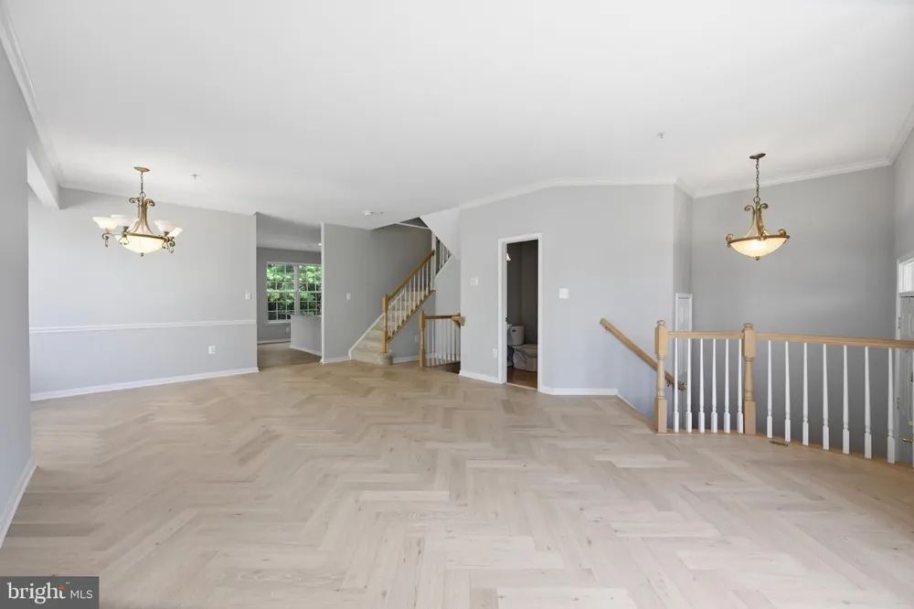 111 LONGPOINT WAY Gaithersburg, MD 20878