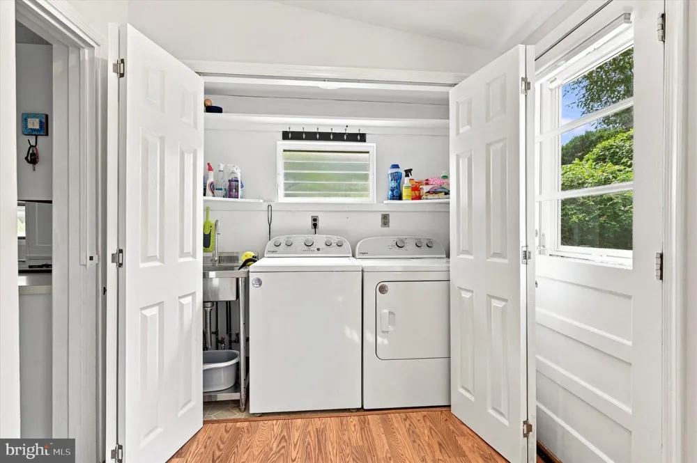 1316 ASHBOURNE ROAD Elkins Park, PA 19027