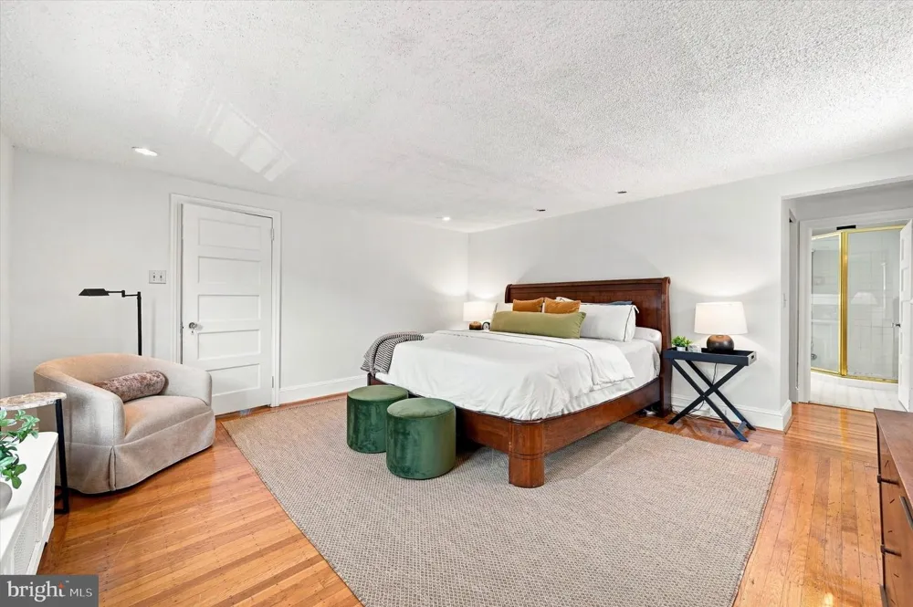 1316 ASHBOURNE ROAD Elkins Park, PA 19027